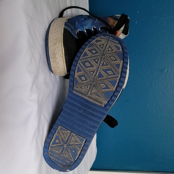 Star Wars Darth Vader Sketchers - Picture 3 of 4